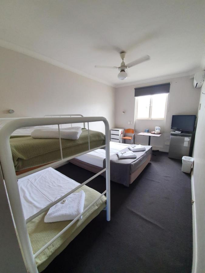 Hotel Allen Townsville Kültér fotó