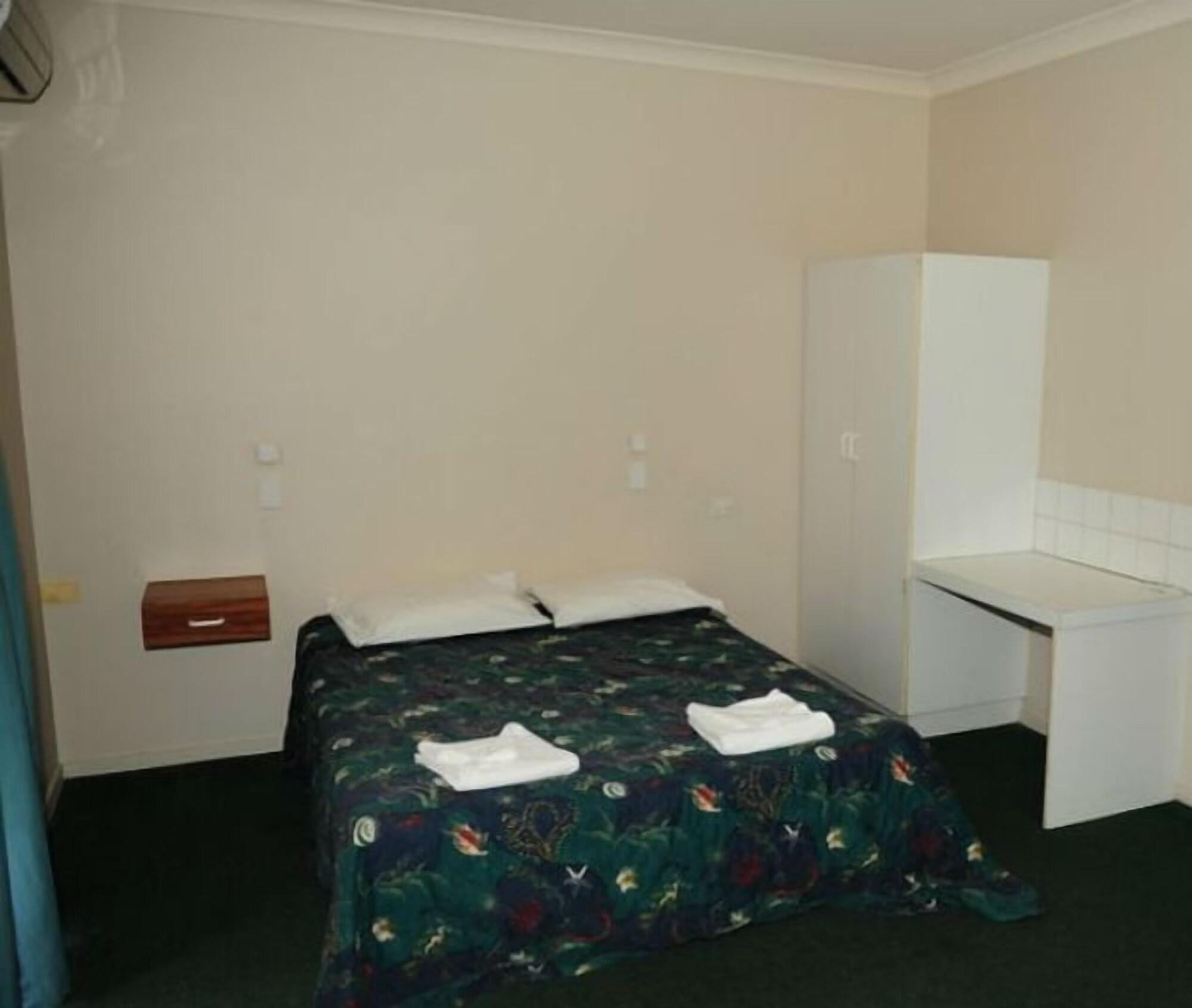 Hotel Allen Townsville Kültér fotó