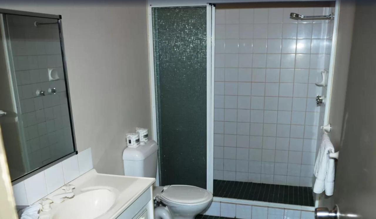 Hotel Allen Townsville Kültér fotó